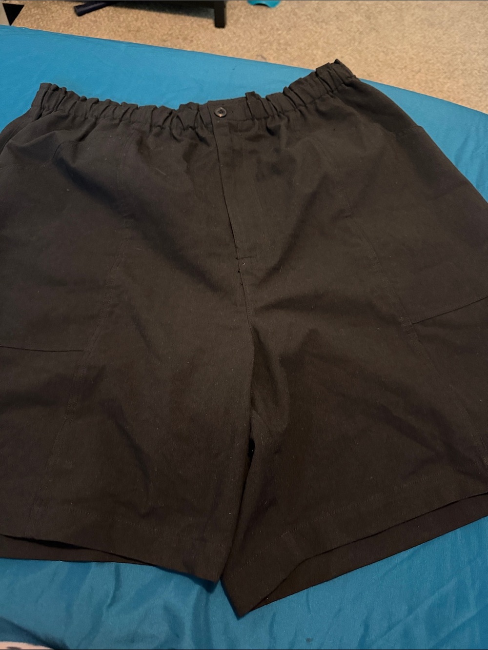 Woman’s Black Elastic-Waist Casual Shorts